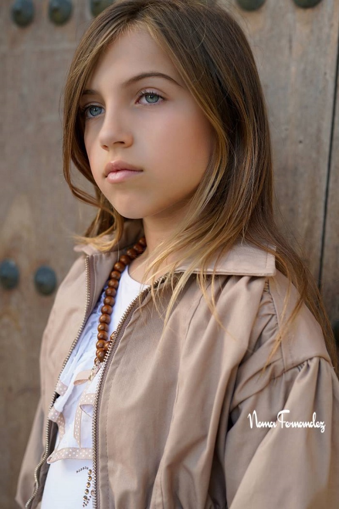 Bomber Camel Versalles Noma Fernández - Imagen 4